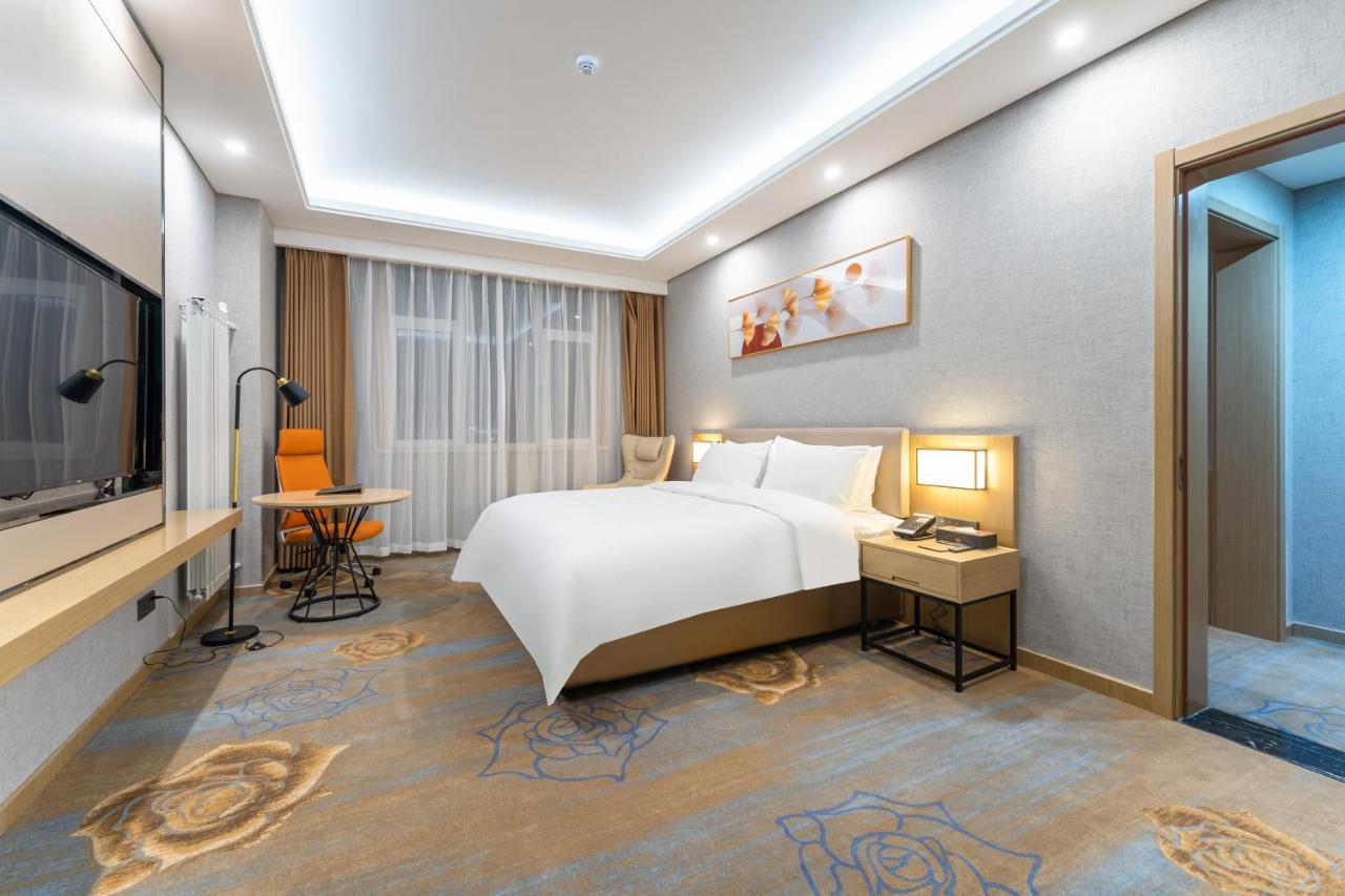 Joy Fall Hotel Jiaozhou ภายนอก รูปภาพ